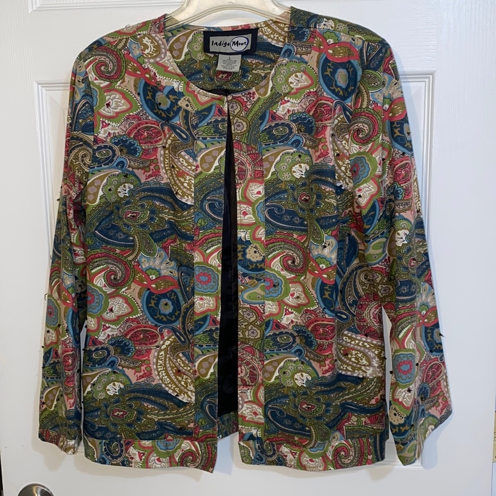 Indigo Moon Jacket  Paisley Design Flat Front eye hook closure  size Large